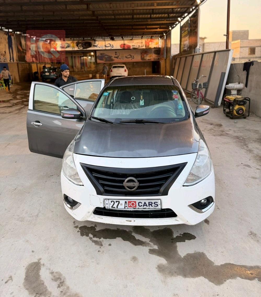 نيسان فيرسا